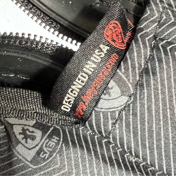 Heys Hard Shell Travel Cosmetics Case - Picture 10 of 16